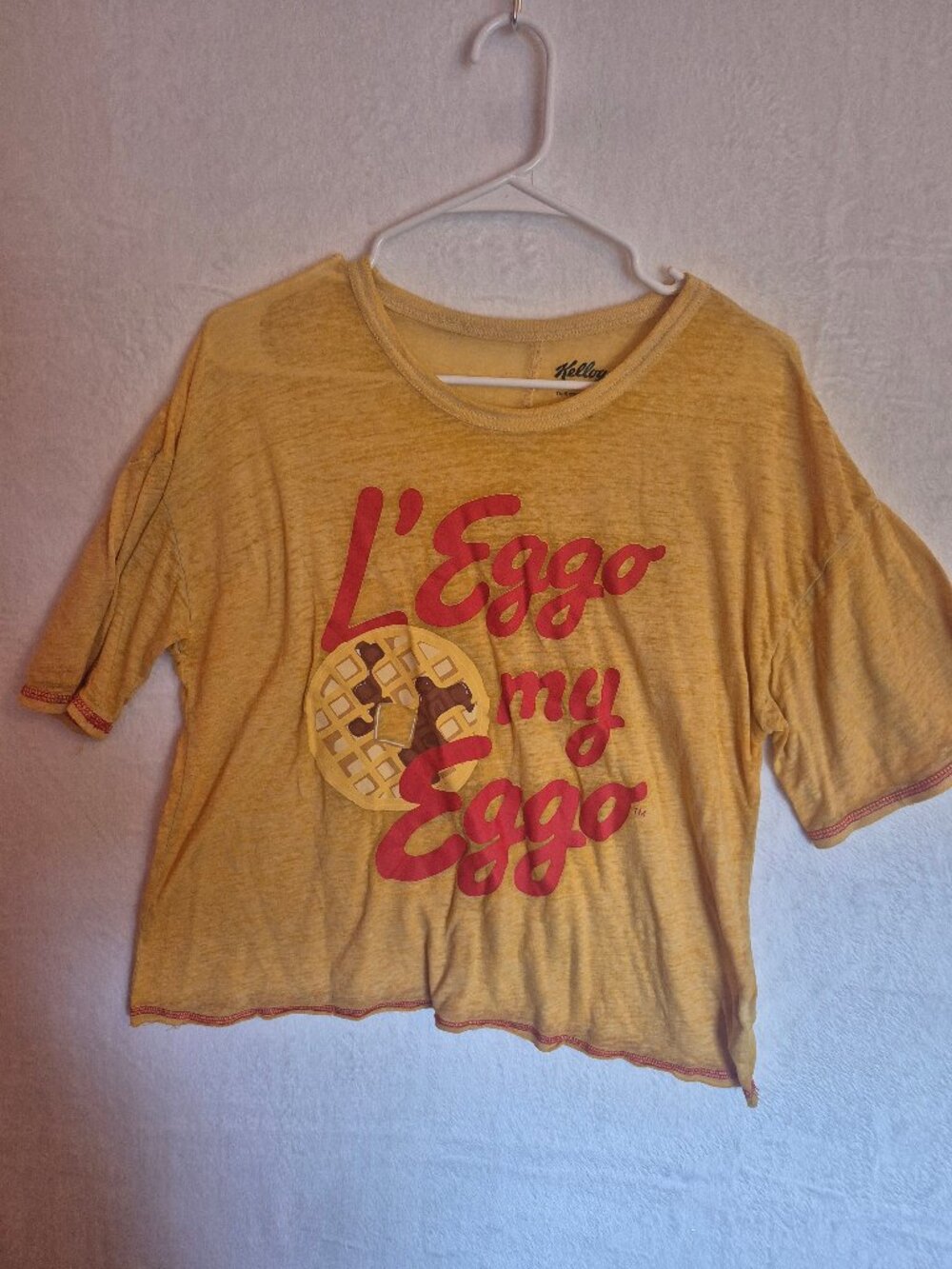 Kellogg’s Eggo “L’Eggo my Eggo” Graphic Tee Size L Retro Breakfast 90s Y2K